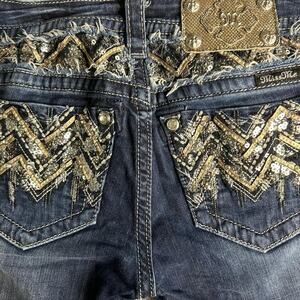 Limited edition dark wash low